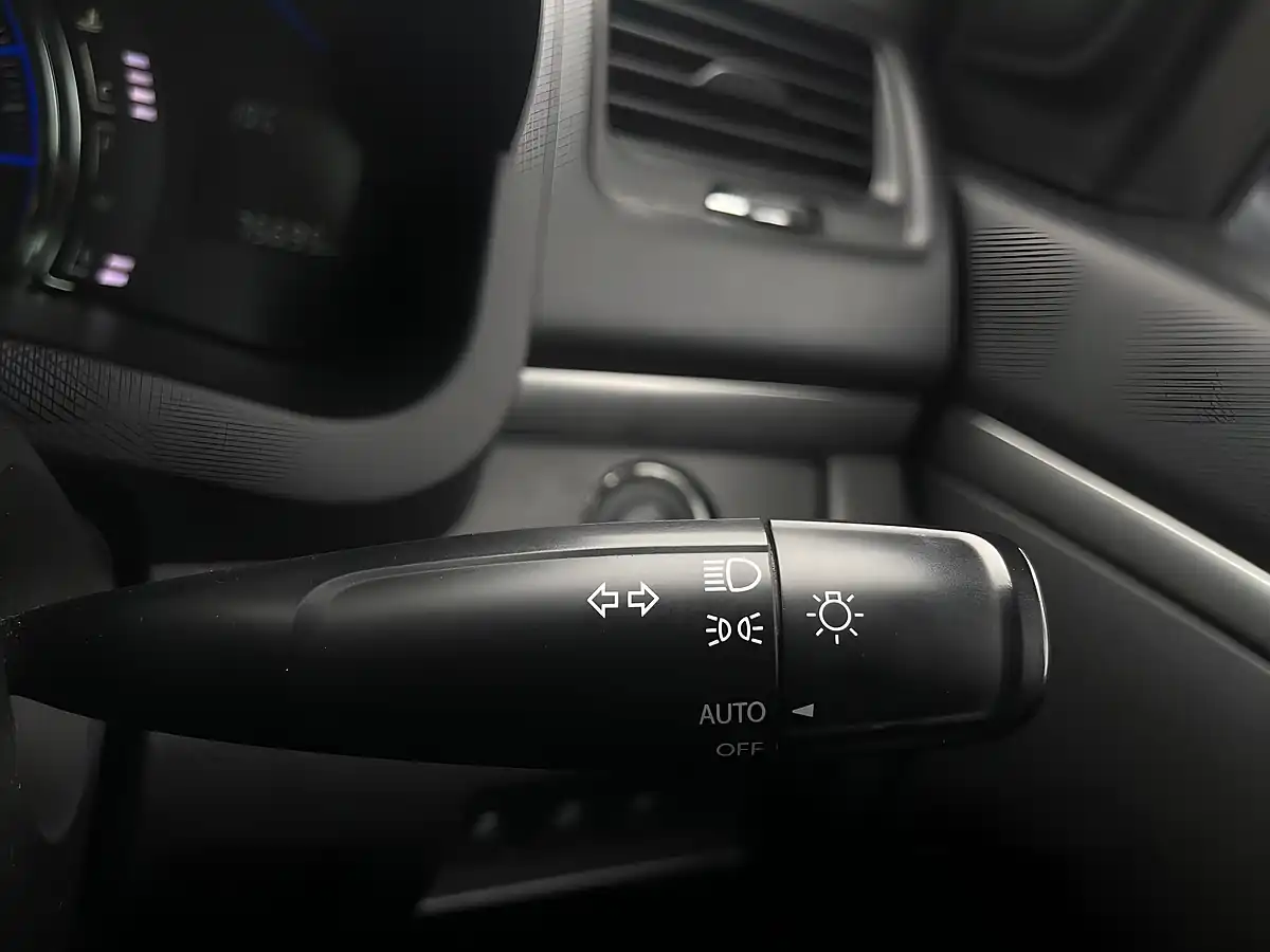 Used 2015 Suzuki Swift SZ4 Black - Interior and Exterior details 19
