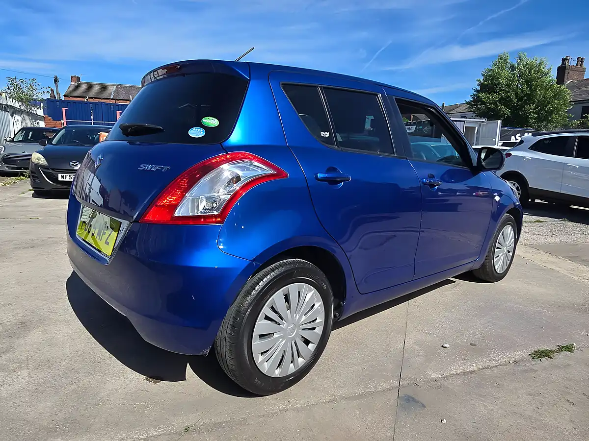 Used 2015 Suzuki Swift SZ4 Blue - Interior and Exterior details 7