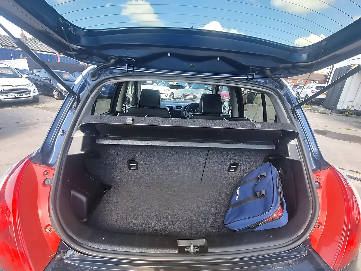 Used 2015 Suzuki Swift SZ4 Blue - Interior and Exterior details 12