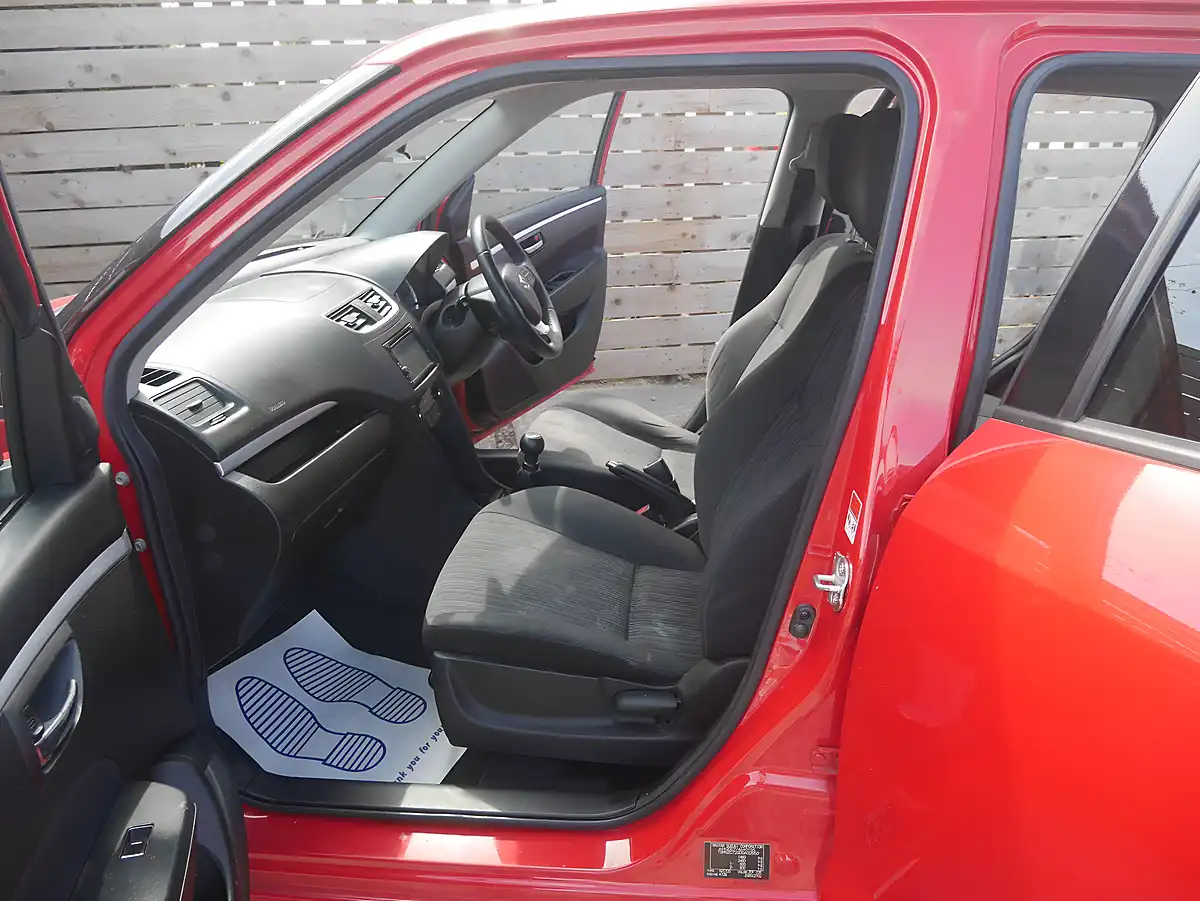 Used 2015 Suzuki Swift SZ4 Bright Red - Interior and Exterior details 11