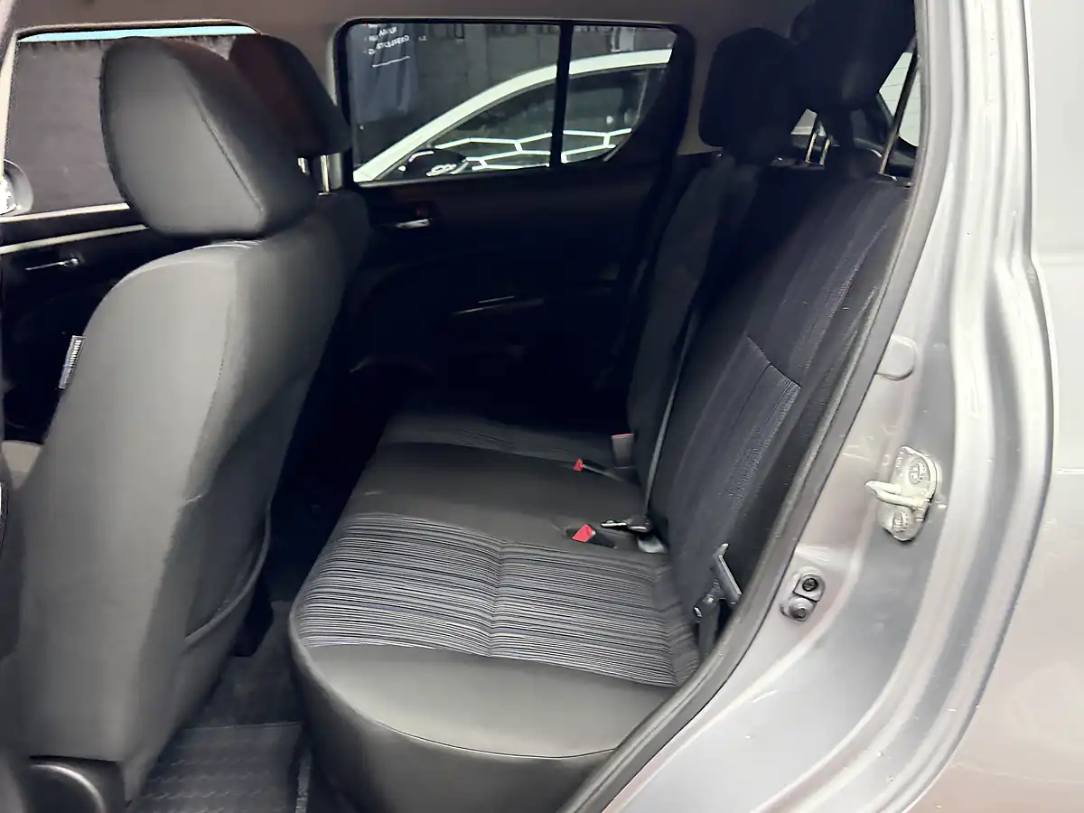 Used 2015 Suzuki Swift SZ4 Grey - Interior and Exterior details 10