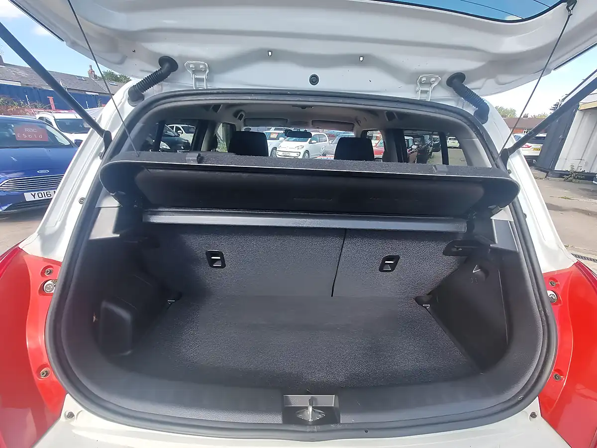 Used 2015 Suzuki Swift SZ4 Other - Interior and Exterior details 12