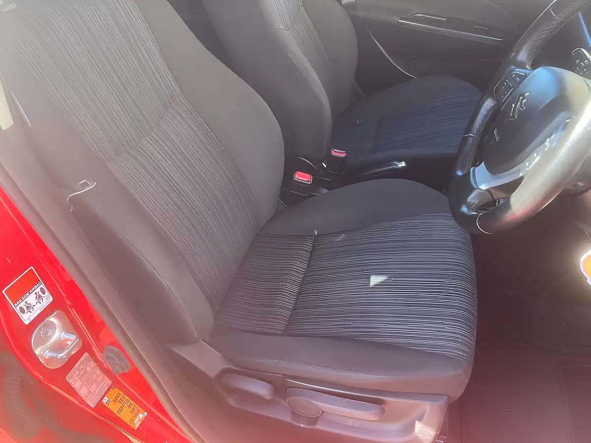 Used 2015 Suzuki Swift Sz4 Red - Interior and Exterior details 12