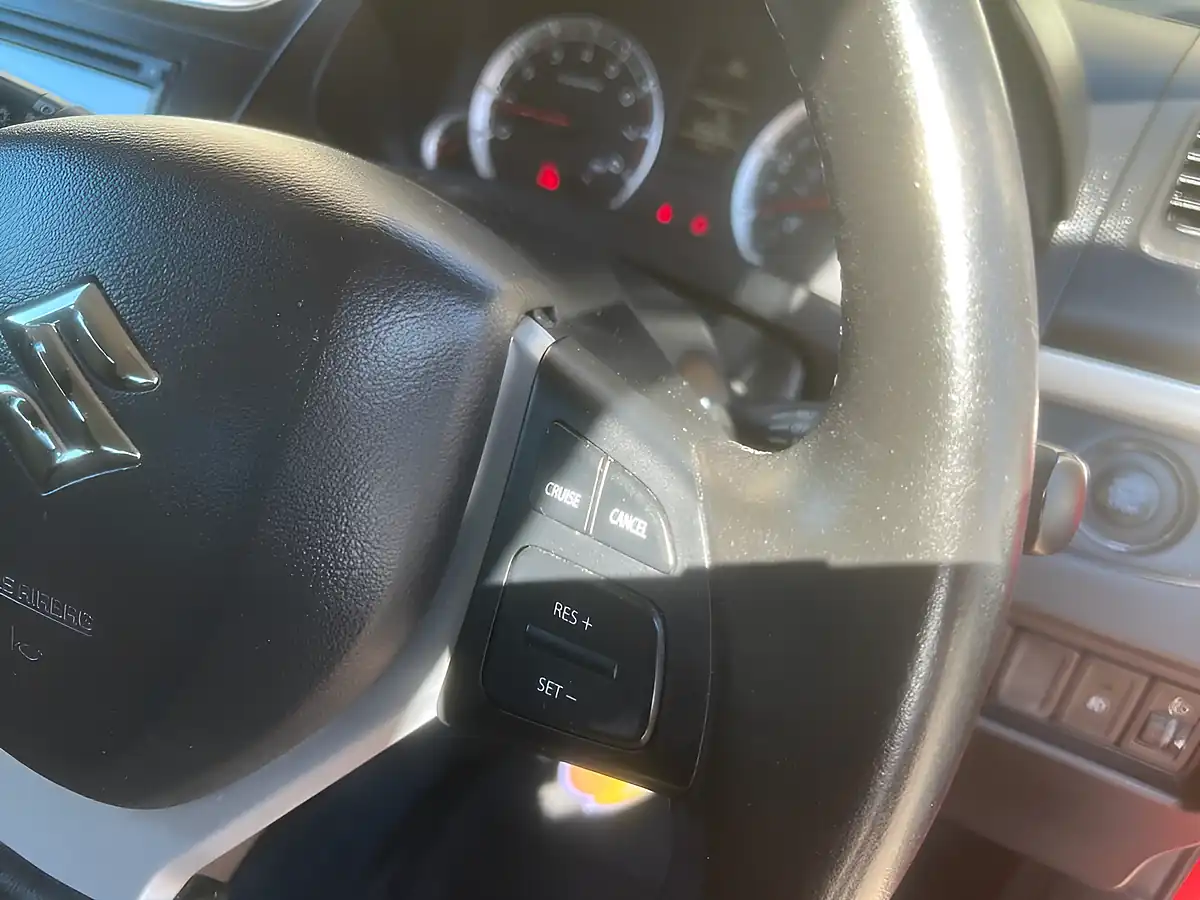 Used 2015 Suzuki Swift Sz4 Red - Interior and Exterior details 17