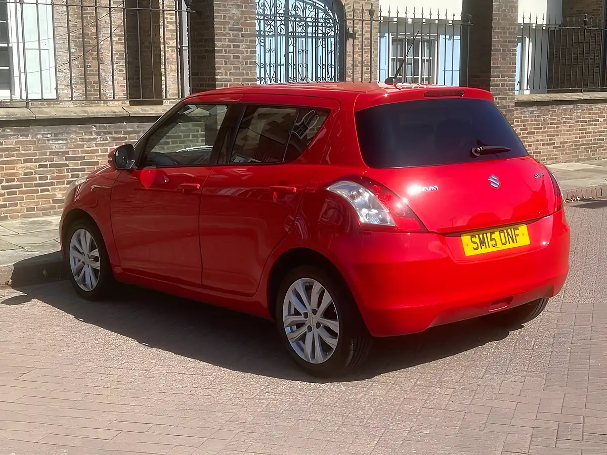 Used 2015 Suzuki Swift Sz4 Red - Interior and Exterior details 19