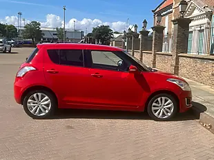 Used 2015 Suzuki Swift Sz4 Red - Interior and Exterior details 4