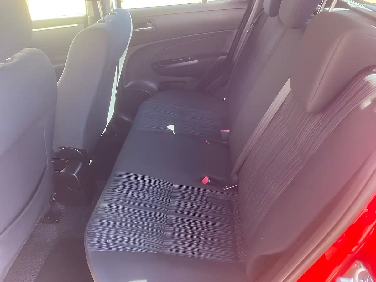 Used 2015 Suzuki Swift Sz4 Red - Interior and Exterior details 9