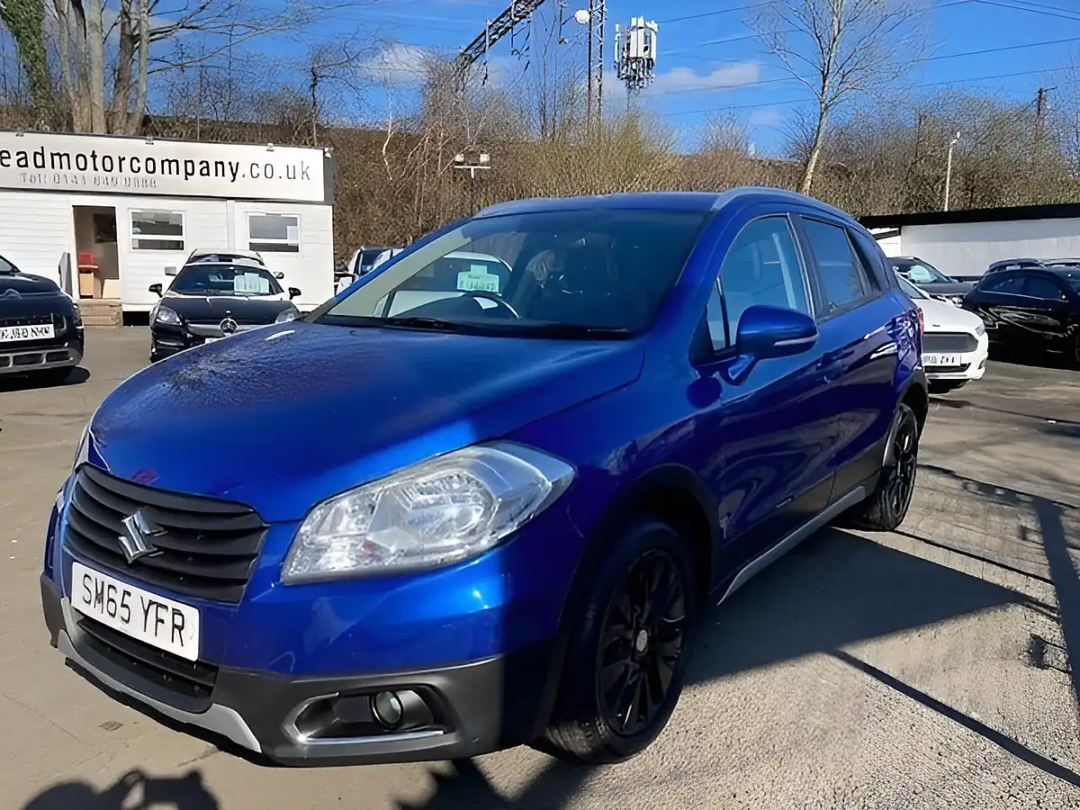 Used 2015 Suzuki SX4 S-Cross Sz-T Blue - Front View