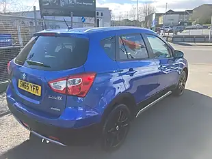 Used 2015 Suzuki SX4 S-Cross Sz-T Blue - Interior and Exterior details 2