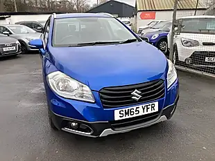 Used 2015 Suzuki SX4 S-Cross Sz-T Blue - Interior and Exterior details 5