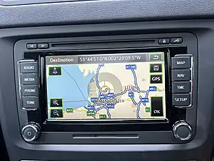 Used 2015 Suzuki SX4 S-Cross Sz-T Green - Interior and Exterior details 10