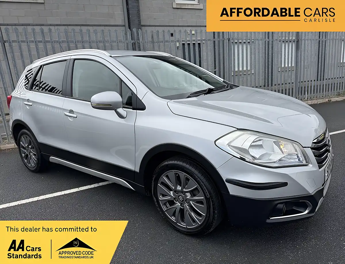 Used 2015 Suzuki SX4 S-Cross Sz-T Silver - Front View