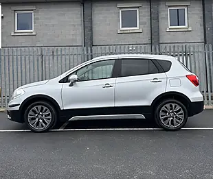 Used 2015 Suzuki SX4 S-Cross Sz-T Silver - Interior and Exterior details 8