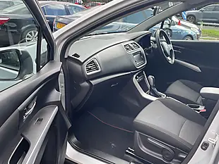 Used 2015 Suzuki Sx4 S-Cross Sz-T Silver - Interior and Exterior details 12