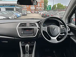 Used 2015 Suzuki Sx4 S-Cross Sz-T Silver - Interior and Exterior details 13