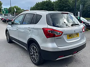 Used 2015 Suzuki Sx4 S-Cross Sz-T Silver - Interior and Exterior details 3