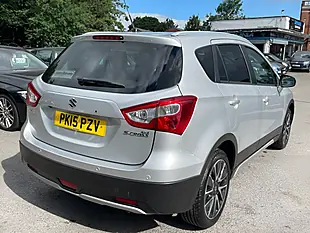 Used 2015 Suzuki Sx4 S-Cross Sz-T Silver - Interior and Exterior details 4