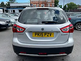 Used 2015 Suzuki Sx4 S-Cross Sz-T Silver - Interior and Exterior details 7