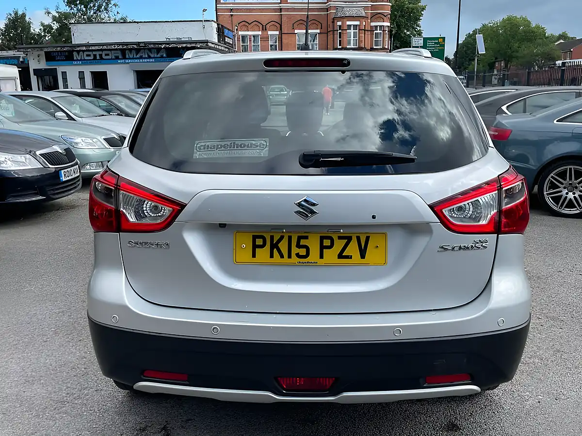 Used 2015 Suzuki Sx4 S-Cross Sz-T Silver - Interior and Exterior details 7