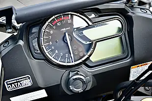 Used 2015 Suzuki V-Strom 1000 Adventure Black - Interior and Exterior details 17