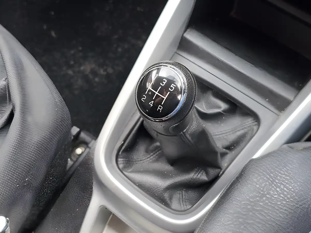 Used 2015 Suzuki Vitara Sz-T Black - Interior and Exterior details 14