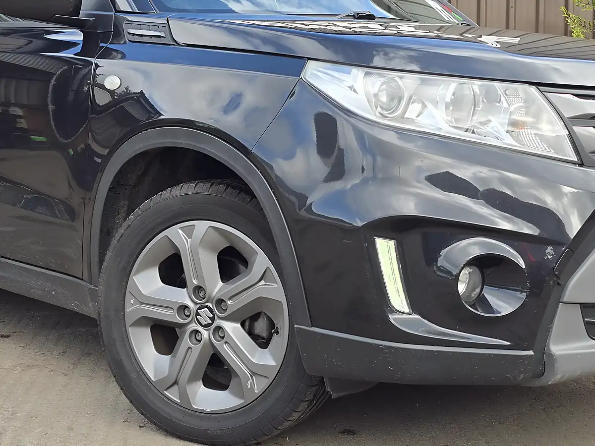 Used 2015 Suzuki Vitara Sz-T Black - Interior and Exterior details 2