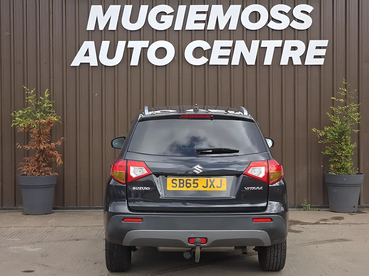 Used 2015 Suzuki Vitara Sz-T Black - Interior and Exterior details 5