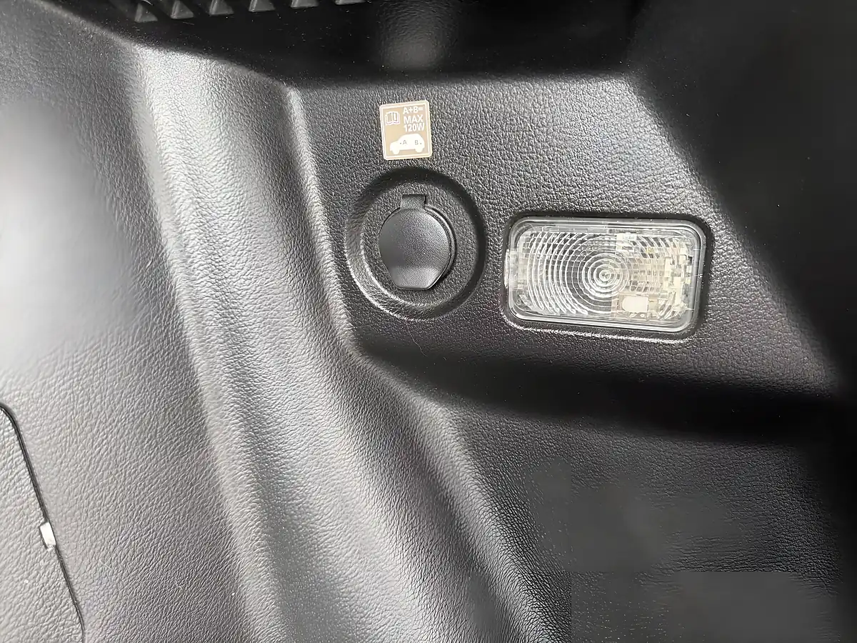 Used 2015 Suzuki Vitara Sz-T Blue - Interior and Exterior details 11