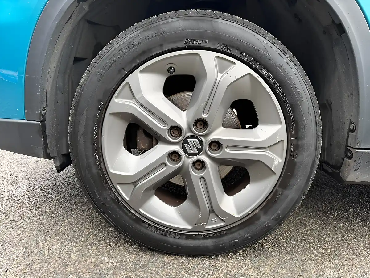 Used 2015 Suzuki Vitara Sz-T Blue - Interior and Exterior details 15