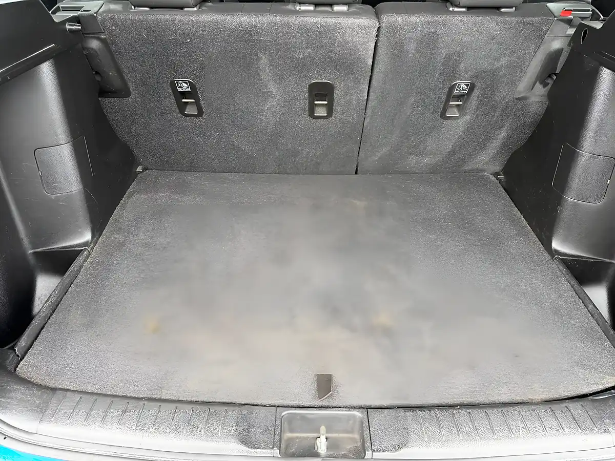 Used 2015 Suzuki Vitara Sz-T Blue - Interior and Exterior details 17