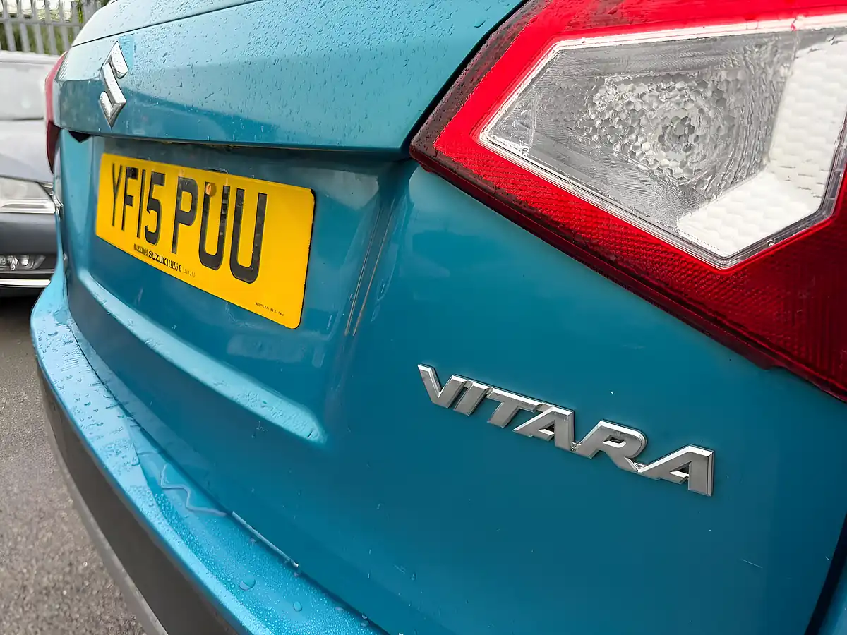 Used 2015 Suzuki Vitara Sz-T Blue - Interior and Exterior details 19