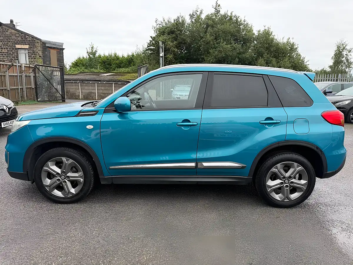 Used 2015 Suzuki Vitara Sz-T Blue - Interior and Exterior details 4