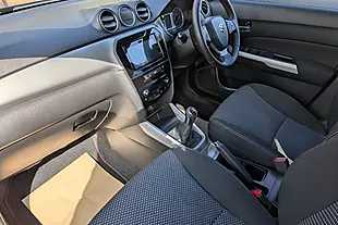 Used 2015 Suzuki Vitara Sz-T Grey - Interior and Exterior details 18
