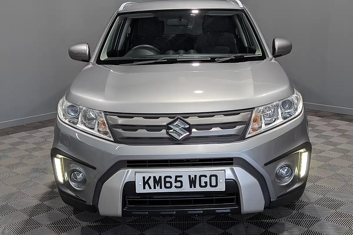 Used 2015 Suzuki Vitara Sz-T Grey - Interior and Exterior details 5
