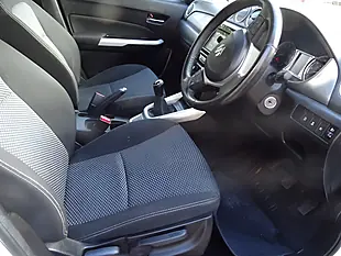 Used 2015 Suzuki Vitara Sz-T White - Interior and Exterior details 11