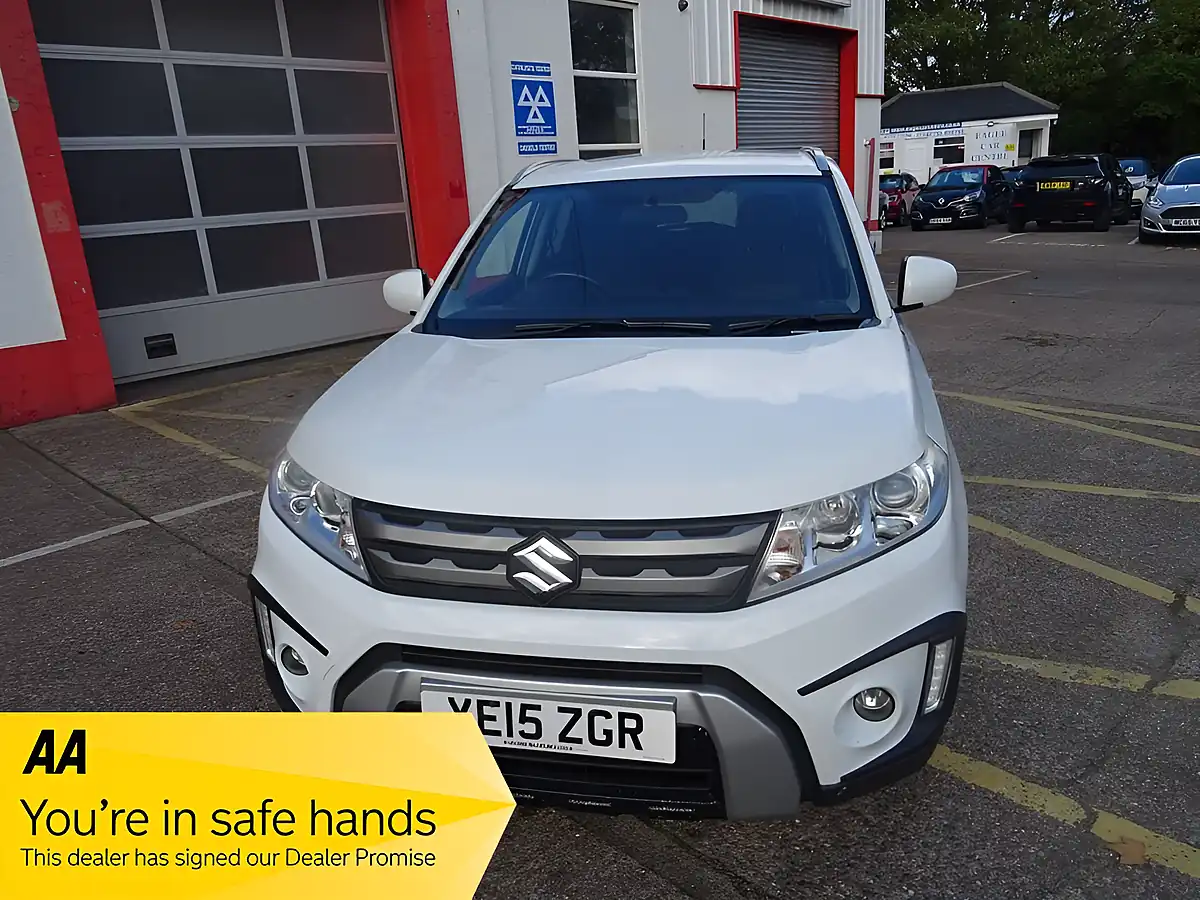Used 2015 Suzuki Vitara Sz-T White - Interior and Exterior details 2