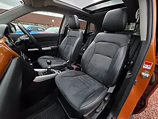 Used 2015 Suzuki Vitara SZ5 Horizon Orange Metallic - Interior and Exterior details 10
