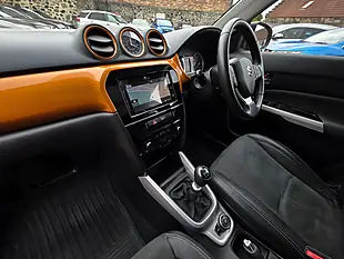 Used 2015 Suzuki Vitara SZ5 Horizon Orange Metallic - Interior and Exterior details 11
