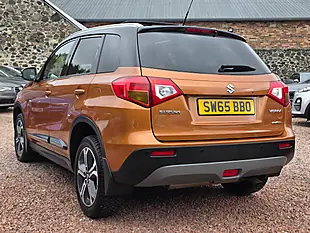 Used 2015 Suzuki Vitara SZ5 Horizon Orange Metallic - Interior and Exterior details 15