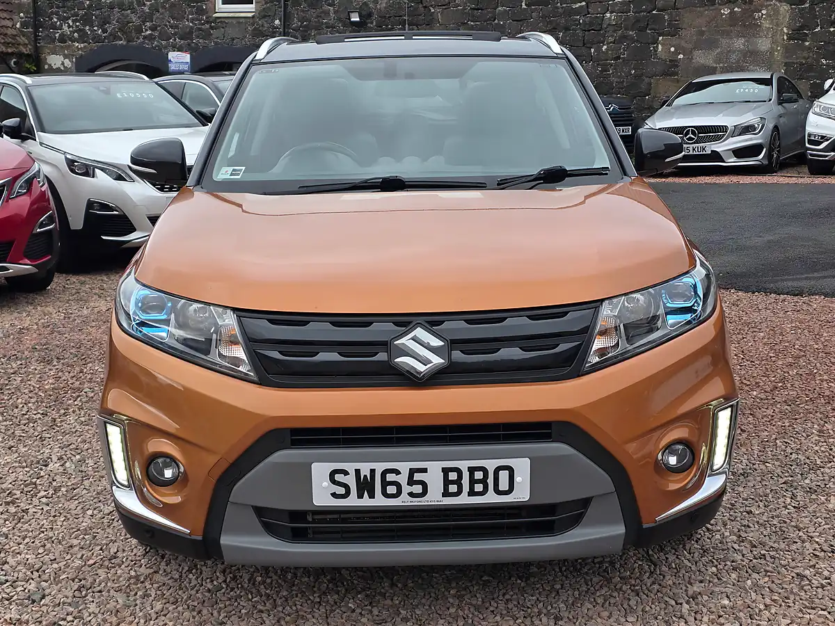 Used 2015 Suzuki Vitara SZ5 Horizon Orange Metallic - Interior and Exterior details 3