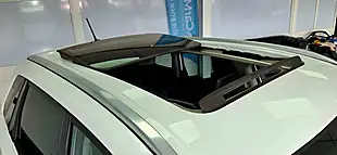 Used 2015 Suzuki Vitara SZ5 White - Interior and Exterior details 10