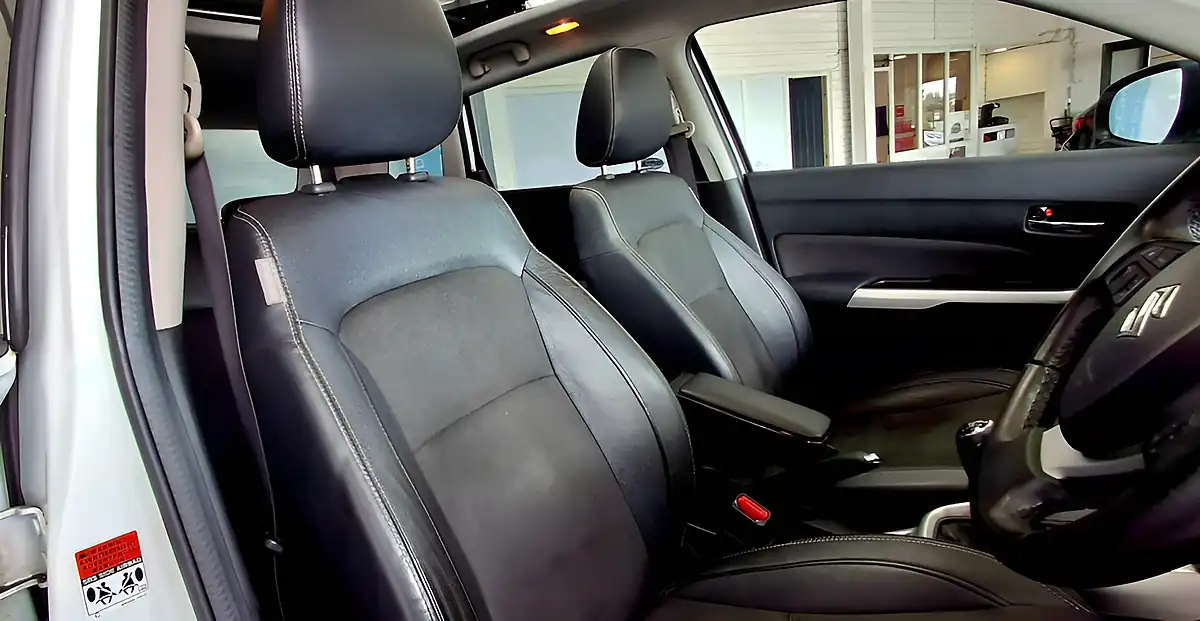 Used 2015 Suzuki Vitara SZ5 White - Interior and Exterior details 12