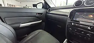 Used 2015 Suzuki Vitara SZ5 White - Interior and Exterior details 13