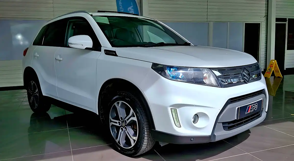 Used 2015 Suzuki Vitara SZ5 White - Interior and Exterior details 7