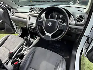 Used 2015 Suzuki Vitara SZ5 White - Interior and Exterior details 3