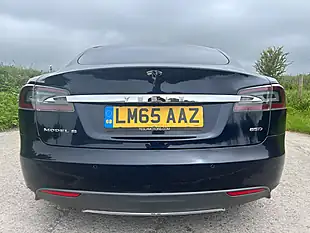 Used 2015 Tesla Model S Dual Motor Blue - Interior and Exterior details 10