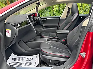 Used 2015 Tesla Model S Red - Interior and Exterior details 18