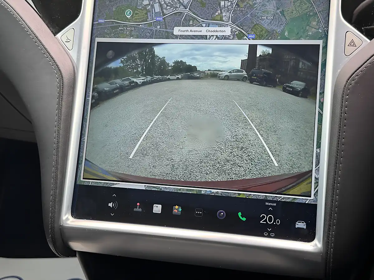 Used 2015 Tesla Model S Red - Interior and Exterior details 3
