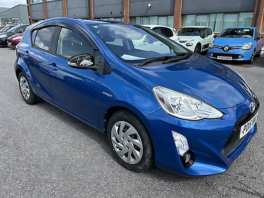 2015 Toyota Aqua Hybrid
