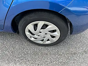 Used 2015 Toyota Aqua Blue - Interior and Exterior details 19